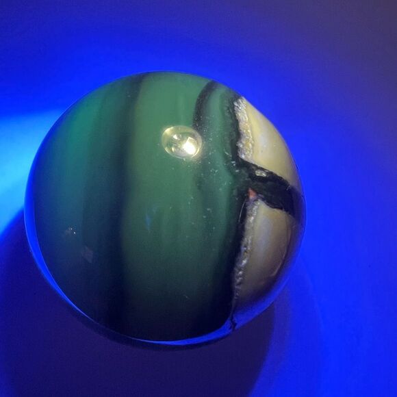 Volcano Agate Sphere UV Reactive (#4) - Picture 6 of 16